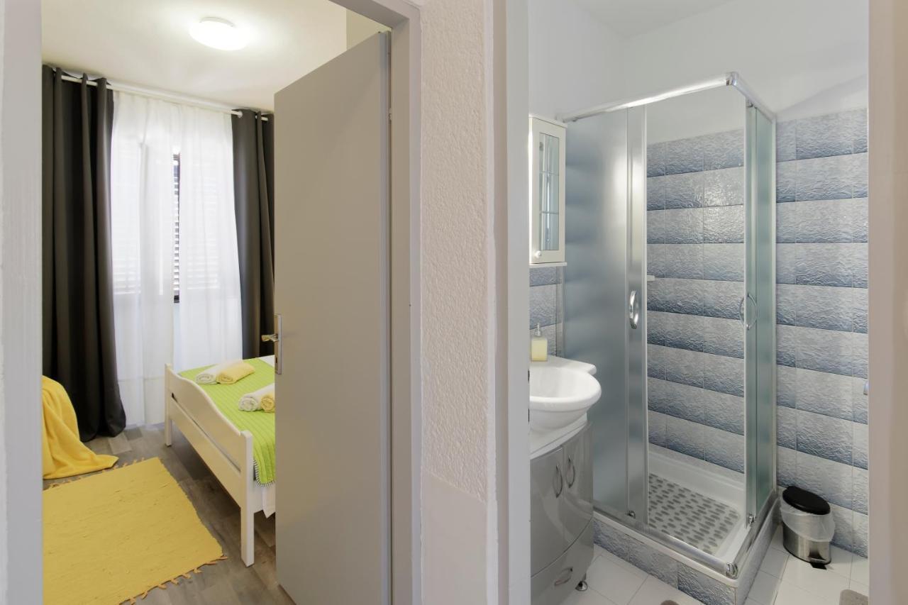 פורץ Apartment Anja מראה חיצוני תמונה