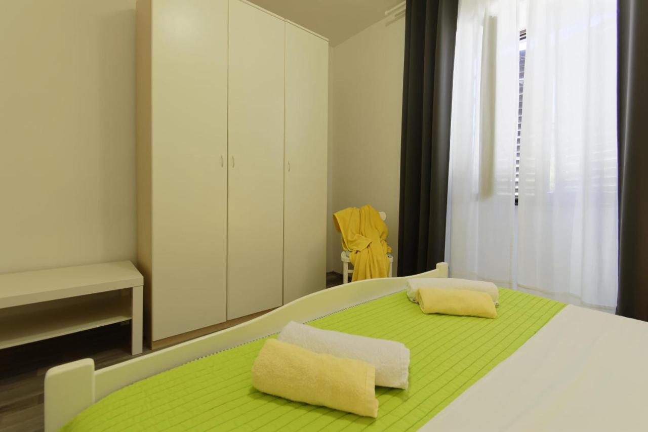 פורץ Apartment Anja מראה חיצוני תמונה